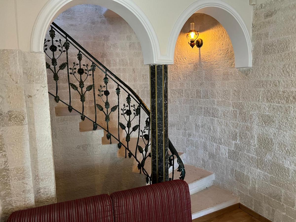 Villa Celaj “The Castle” Krujë المظهر الخارجي الصورة